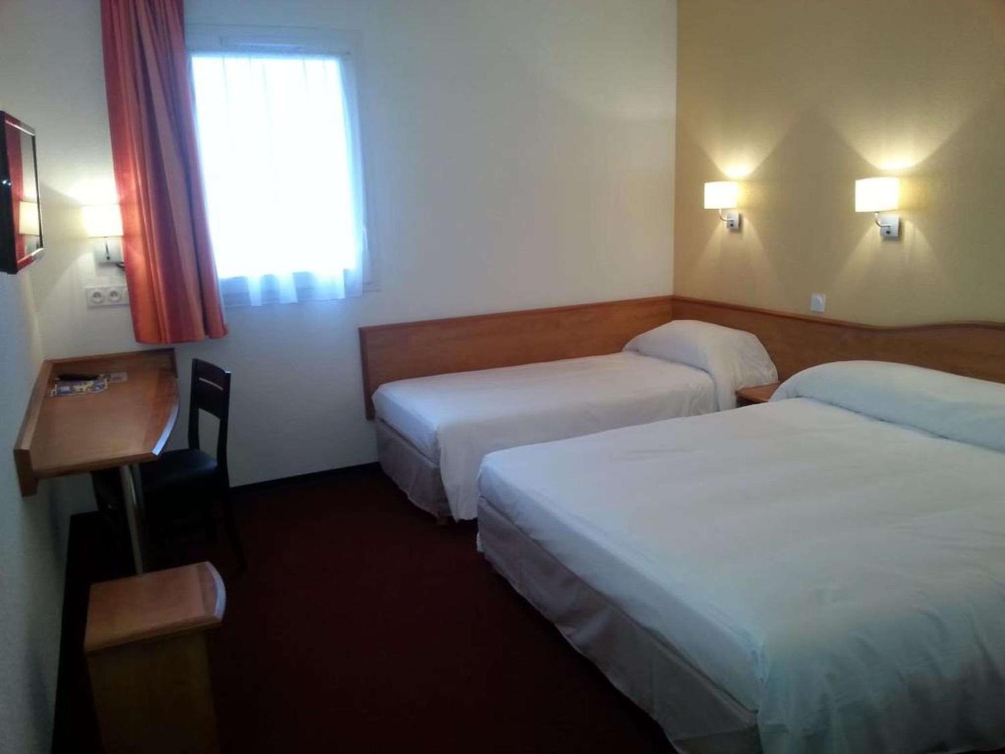 Brit Hotel Confort Villeneuve Sur Lot ビア エクステリア 写真