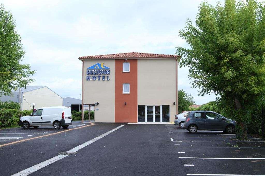Brit Hotel Confort Villeneuve Sur Lot ビア エクステリア 写真